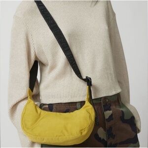 BAGGU UO Exclusive Mini Crescent Bag in Chartreuse